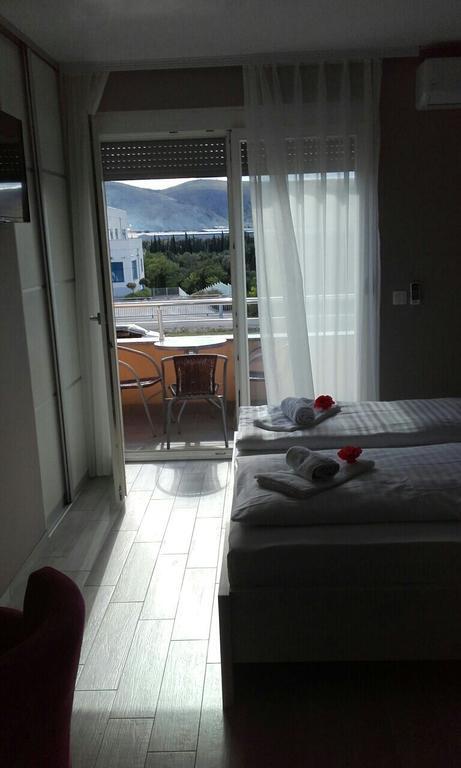 Sun Apartments โมสตาร์ ภายนอก รูปภาพ
